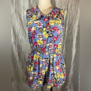 Lavand. Adorable sleeveless romper with pockets size Medium